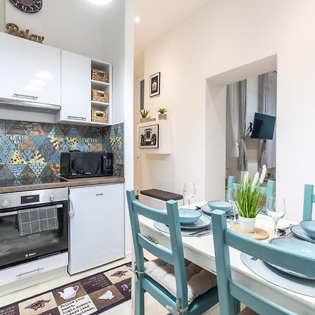 Andrassy Square Residence Budapest Luaran gambar